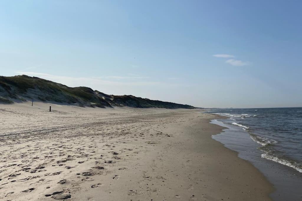 Strandhuisje Eva, Dicht Bij Zee كالانتسوج المظهر الخارجي الصورة